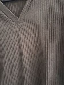 Brown Ribbed V-Neck Top