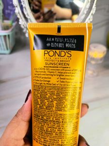 Ponds Light &amp; Creme Gel Sunscreen Combo