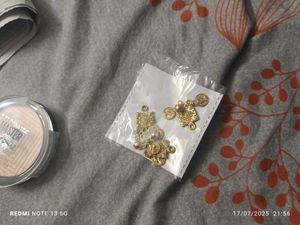 Golden Buttons