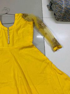 Yellow Farhook 💛💛