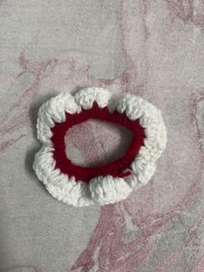 Red & White Crochet Scrunchie