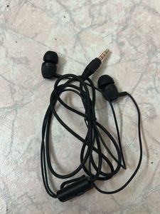 Sounce Wired Earbuds With Box