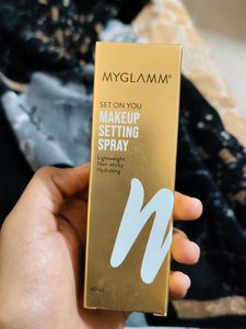 Myglamm Makeup Setting Spray