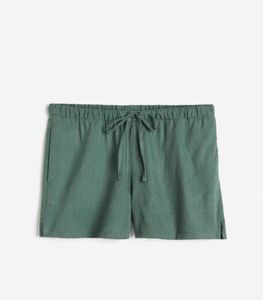 H&amp;M Olive Green Shorts