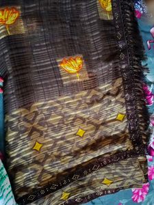 Elegant Brown Floral Print Saree