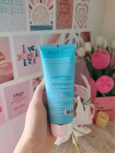 Barrier Repair Gentle Hydrating Face Wash 💙