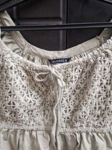 Crochet Puff Sleeve Top