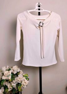White Ribbed Top with Buckle