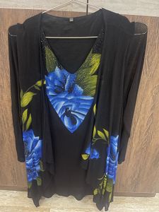 Floral Print black top