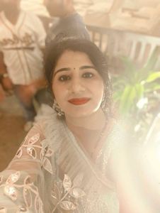 2 Saree  With 1  Blouse