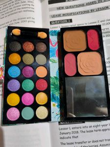 FabSecret Eyeshadow Palette &amp; Floral Wallet
