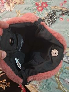 Sling Bag