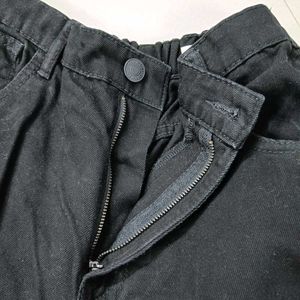 Black Mom Fit Jeans From Zudio