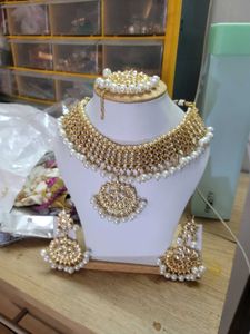 Kundan Pearl Neck Piece