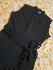 Cute Black Jumpsuit 🖤💅