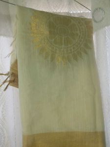 A Dupatta.