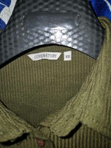 Combo of (Olive) Crop Shirt &amp; Plaid trouser