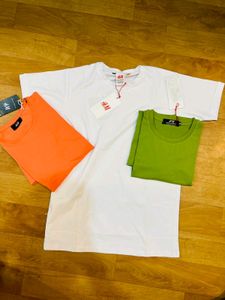 H &amp; M Tshirts