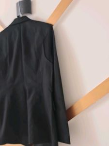 Elegant Black Blazer