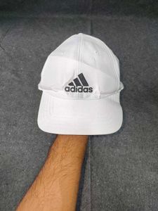 ☁️ Pure White: Adidas Performance Cap