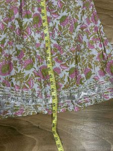 🤍💕Spring Bloom Jaipuri Cotton Anarkali Kurta wit