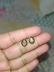 Women Kundan Earrings