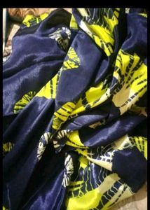 Stylish Blue &amp; Green Scarf