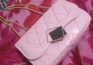 PEARL BAGS Stylish new sling bag for Girls