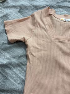 Peach Square Neck Top + free gift