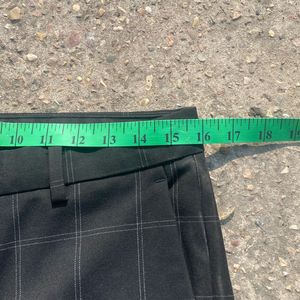 H&amp;M Men&#39;s Plaid Trousers