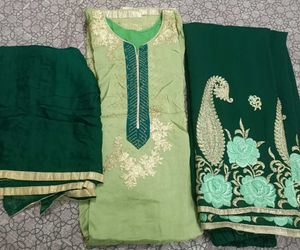 Elegant Green Palazzo Kameez Suit With Dupatta