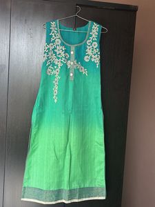 Green Embroidered Kurta