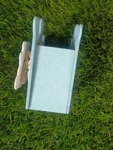 Baby Blue Crown 👑 Design Photo Frame Pen Stand