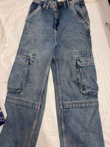 Cargo Jeans - Wide Leg