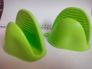 Silicone Mini Oven Mitts
