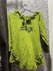 Green Style Fashion T-Shirt