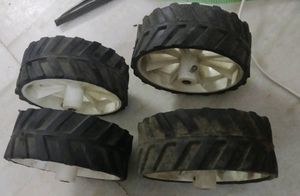 Price Drop 🔥Robot Four Hard Grip Wheels