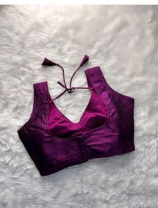Tranding Sleevless Blouse