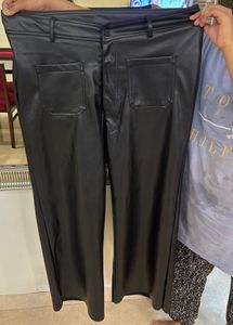 Plus Size -Leather Pants - Not Worn - Super Stretc