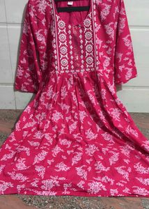 4 Kurti Ghere Me Anarkali Type