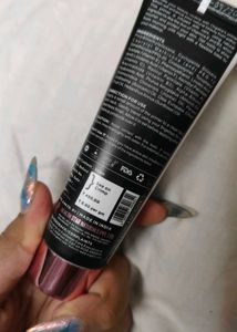 Tinted Sunscreen + Primer 😍😍