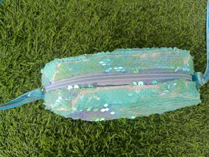 Shiny Aqua Sequin Shoulder Bag with Heart Design –