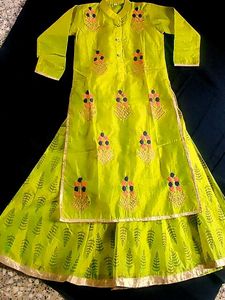 It&#39;s A Girls 2 In 1 Kurti With Leggings