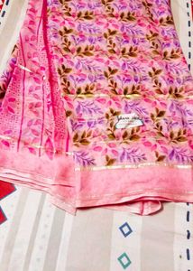Elegant Pink Floral Saree2