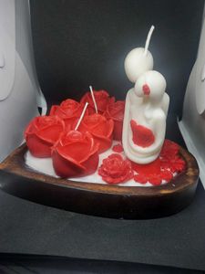 Romantic Rose Heart Candle