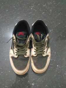 Nike Air Travisscott olive green edition