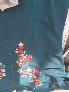 Embroidered Kurta Set