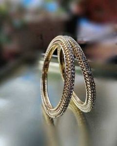 Elegant Gold-Tone Bangle Set