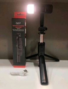 Selfie stick with light(New seal packed)