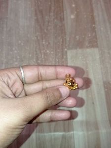 Golden lotus nose pin